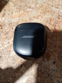 Futrola za bežično punjenje za Bose QuietComfort Ultra Earbuds crne Bluetooth slušalice, kutija za punjenje slušalica s redukcijom šuma (rabljeno) 2