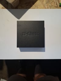 5-portový Fast Ethernet switch D-Link DES-105 10/100 Mbps, kovové puzdro, stolný sieťový rozbočovač pre domácnosti a malé firmy 2