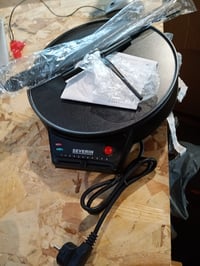 Aparat de clătite SEVERIN CM 2198 cu plită XXL de 30 cm, 1000 W, Negru — fără spatula din plastic în locul celei din lemn (stare: vezi a 2-a imagine) 3