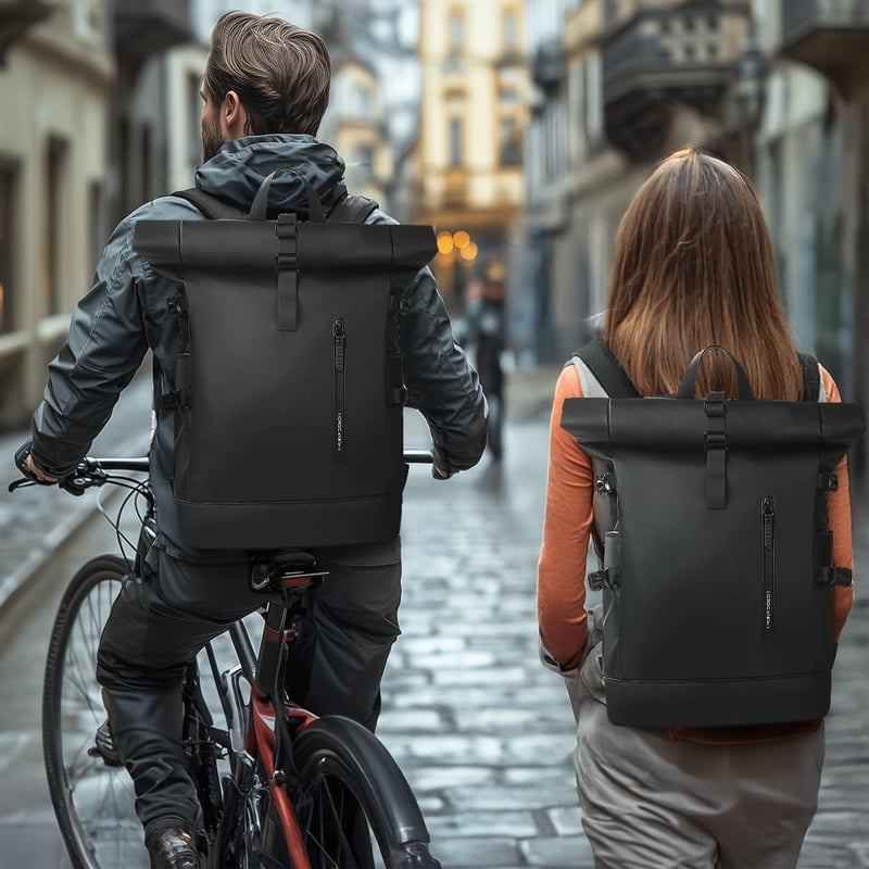 hk Rolltop Vízálló Hátizsák 27L - 15,6" Laptoptartóval, USB Porttal - Könnyű, Lopásbiztos Utazó/Iskolatáska Férfiaknak és Nőknek - Fekete