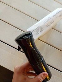 Uervoton rozprašovač na vlasy s jemnou kontinuálnou hmlou, čierny, 160 ml — Z vrchnej časti chýba malý kúsok (stav: pozri 2. obrázok) 3