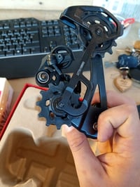 Schimbător spate SRAM GX Eagle 12 viteze, cu patină lungă, negru, MTB — defect, pentru piese: șurub rupt (stare: vezi a 2-a poză) 5
