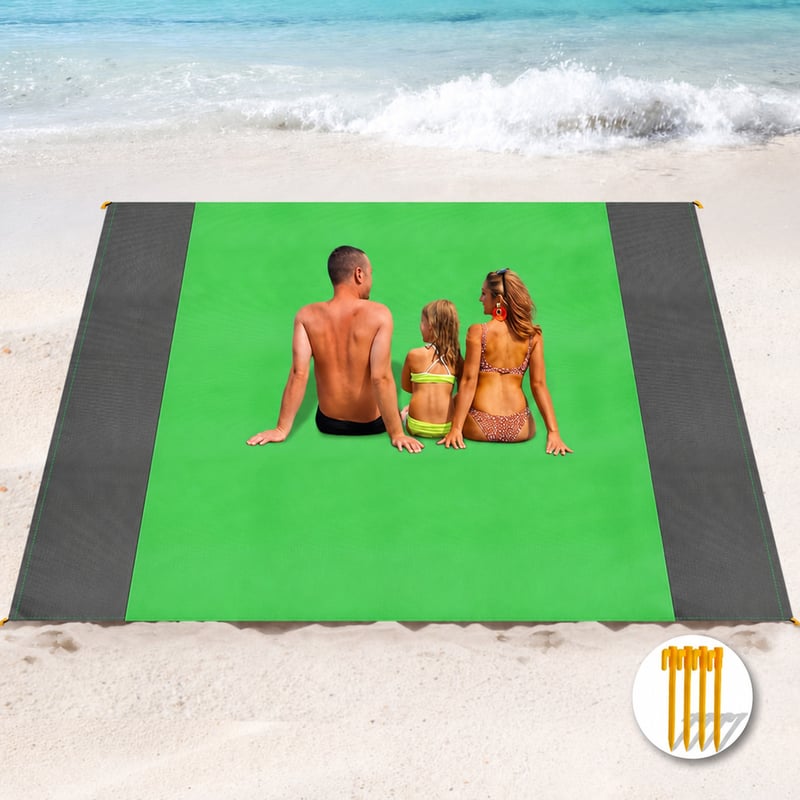 Covor de plajă Henrycares 275x300 cm, verde, ușor, rezistent la nisip, impermeabil, cu uscare rapidă — Unul dintre cârligele de fixare (stare: vezi poza 2)