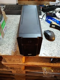 Záložný zdroj APC Back-UPS BX950MI-GR — chybný, na náhradné diely: Nereaguje ani zo siete, ani z batérie (stav: pozri 2. obrázok) 2