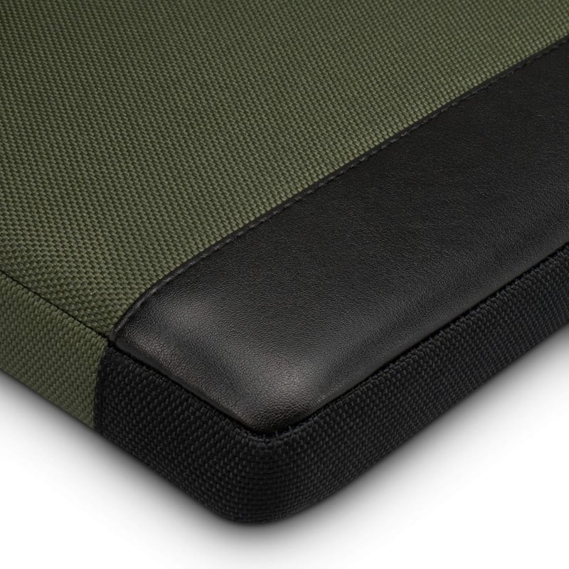 Adore June 16" Zöld Újrahasznosított Laptop Táska MacBook Pro 16-hoz