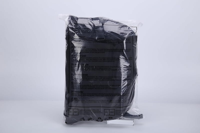 HOMIEE 32L vízálló utazó hátizsák USB töltőporttal, 15,6" laptoptartóval