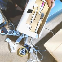 Rezací stroj Cricut Maker 4 Essentials Plus Bundle 2025 – Neúplný, výstavný kus (chýbajú niektoré prvky) 3
