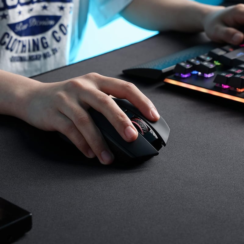 Redragon M656 Gainer vezeték nélküli gamer egér, 4000 DPI, 7 makrógomb, piros LED