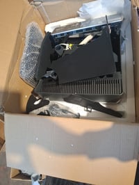 Cosori Dual Blaze CAF-P585S Forrólevegős Fritőz WiFi 6,4L 11 az — hibás, alkatrésznek: teljesen törött burkolat (állapot: lásd a 2. képet) 2