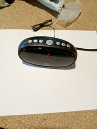 Rádiobudík New One CR-100 s FM rádiom, čiernym LED displejom, duálnym budením, funkciou snooze a nastaviteľným jasom 2