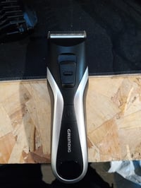 Grundig MC 8840 Haj- és Szakállvágó akkumulátoros és hálózati működéssel, LCD kijelzővel, használt állapot 2