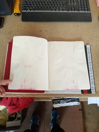 Set 2 caiete Moleskine Student Cahier, liniate, roșu, XXL 21,6x27,9 — primele 20 de pagini sunt pătate și umezite (stare: vezi a 2-a imagine) 6