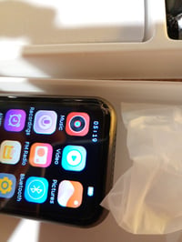 ODEJOI MP3 player 64 GB s Bluetooth 5.3, kvačicom i zaslonom osjetljivim na dodir — napuknuće u gornjem lijevom kutu zaslona (stanje: vidi 2. sliku) 2