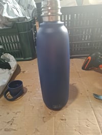 Nerezová termoska SodaStream Fizz & Go 900 ml, modrá (Blueberry), dvojstenná — Mierne zanesená vodným kameňom (stav: pozri 2. obrázok) 4