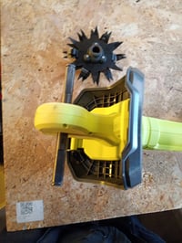 RYOBI RY18CVA-0 18V ONE+ Akumulatorski kultivator — za dijelove / popravak: jako istrošen, oštećen i nepotpun (stanje: vidi 2. sliku) 5