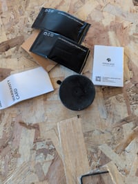 Magnetický držiak na mobil do auta Miracase MagSafe s vákuovou prísavkou, otočný o 360°, kompatibilný s iPhone 17/16/15/14/Samsung/Huawei 2