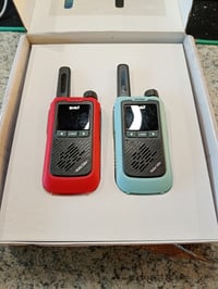 BUKI France TW05 Walkie Talkie Szett 2 db – 5 km Hatótáv, 16 Csatorna, PMR446 — enyhén karcos kijelző (állapot: lásd a 2. képet) 2