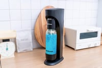 DrinkMate Szénsavasító Készülék Bármilyen Italhoz - Fekete Matt, CO2 Patron Nélkül, 1L Palackkal, Kézi Működtetésű Szódagép 5