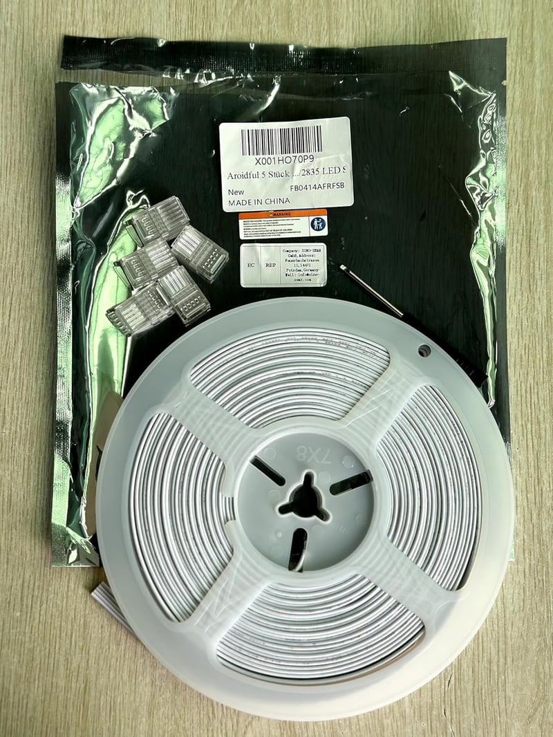 Aroidful 5 darabos RGB LED szalag csatlakozó és 10m kábel készlet