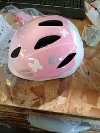 Detská cyklistická prilba Uvex OYO Style, motýľ ružová, obvod hlavy 45-50 cm, ľahká — bez zadného svetla (stav: pozri 2. obrázok) 4