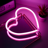 NELUX Szív és Love LED Neon Fali Dekoráció Szett - USB/Elemes Működés, Hálószobába, Valentin-napi Ajándék, Szilikon Anyag, 30.000 Órás Élett 2