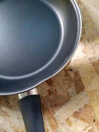 Tigaie antiaderentă Magefesa 01102593 Mediterranean Cuisine 28 cm — parte a tigăii ușor deformată (stare: vezi a 2-a imagine) 2