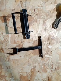 VEVOR Náhradný vyklápací mechanizmus pre záhradný vozík, nosnosť 181 kg, čierna oceľová montážna konzola 2