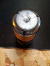 RIG-TIG CHEESE-IT ribež za parmezan s poklopcem, sivi, 8x8x15,5 cm, plastika i nehrđajući čelik, pogodan za hladnjak i perilicu posuđa 2
