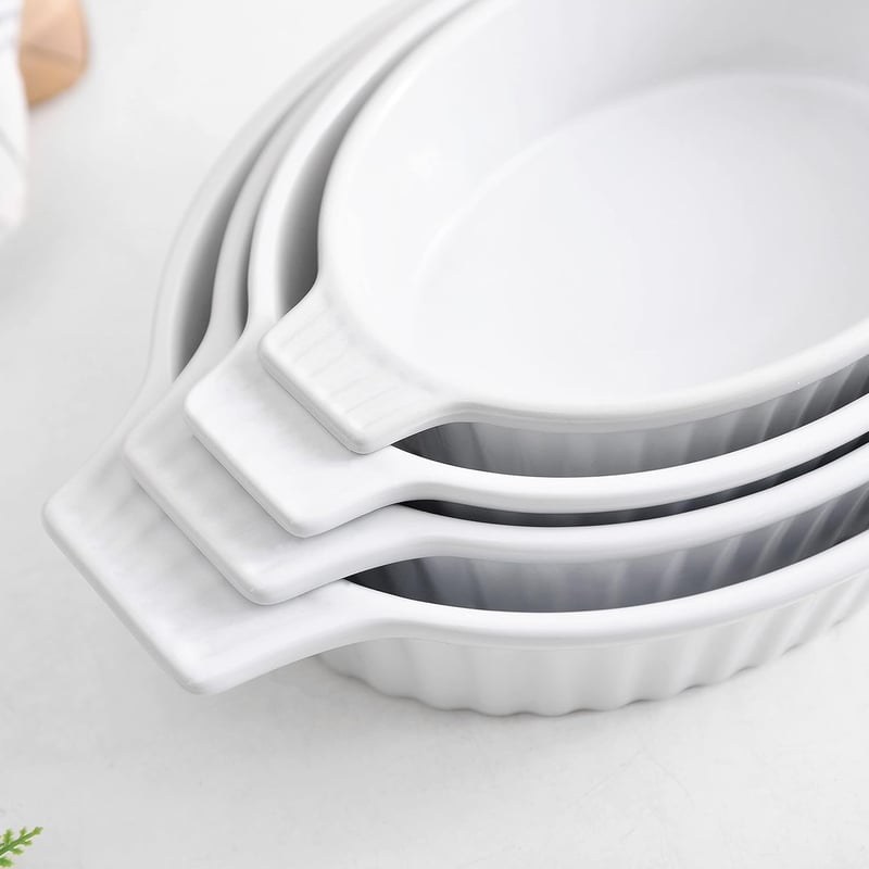Malacasa 4 részes fehér porcelán sütőforma készlet, különböző méretekben