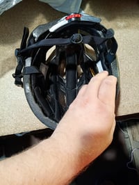 Cyklistická prilba Dunlop s LED svetlom, veľkosť M (55-58 cm), čierna — bez slnečnej clony (stav: pozri 2. obrázok) 3