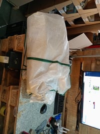 Sere tip tunel VOUNOT cu 3 niveluri, 143x143x195 cm, PVC — defect, funcționează parțial: elemente de fixare rupte (stare: vezi a 2-a imagine) 3