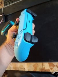 Controller wireless Sony DualSense - culoare Starlight Blue, pentru PS5, stare utilizată — fără cablu de încărcare USB (stare: vezi poza a 2-a) 4