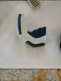 DYMO Omega kézi bélyegző etikettkészítő forgó-kattintó rendszerrel, ergonomikus dizájn, otthoni és hobbi használatra, fekete szalag 2