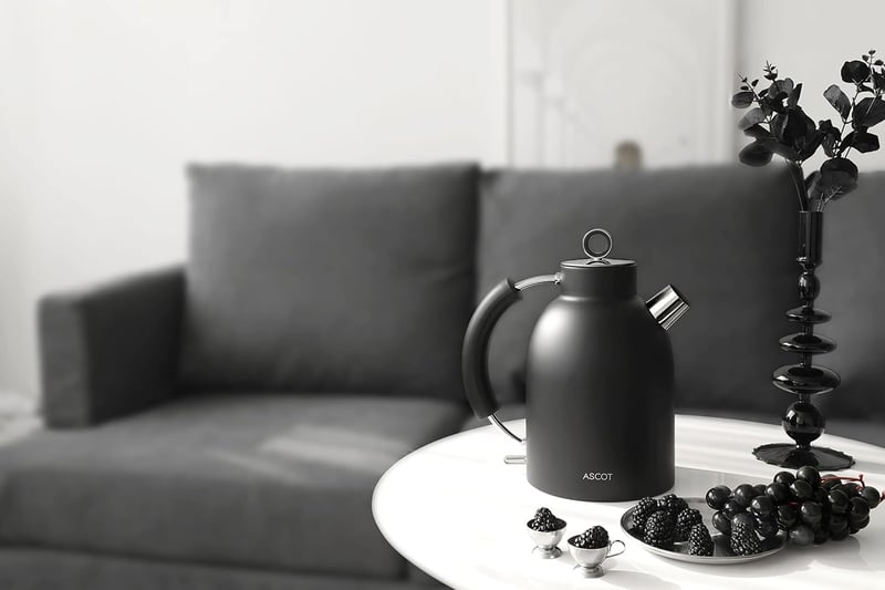 ASCOT Retro Fekete Vízforraló 1,5L - Férfi/Női Ajándék, Automata Kikapcsolás