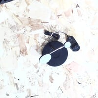 Belkin BoostCharge Pro 3-u-1 Qi2 MagSafe bežični punjač — na gumenoj oblozi nalazi se oštećenje u obliku slova C (stanje: vidi 2. sliku) 2