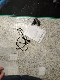 Gueray hordozható CD lejátszó Boombox beépített hangszórókkal, FM rádióval, AUX — tetején vékony karcok (állapot: lásd a 2. képet) 3