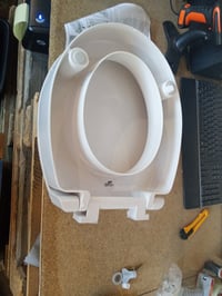 WENKO Secura Comfort L capac de toaletă cu capac, înălțător de 8 cm, alb, Duroplast antibacterian, închidere lentă, capacitate de susținere 300 kg, 37x43,5 cm 2