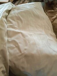 Nafukovacia posteľ Intex Ultra Plush so vstavanou elektrickou pumpou, 99x191x46 cm, jednolôžková, piesková farba 2