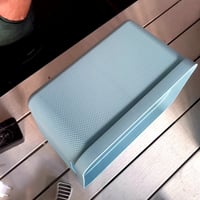 Jive Tárolódoboz Tető Nélkül 16L, 3 db-os Szett, Fogantyús Egymásba Rakható Műanyag Kosár — Csak a tárolók (állapot: lásd a 2. képet) 3