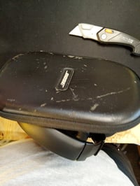 Bose QuietComfort SC Bluetooth slúchadlá s potlačením hluku a mikrofónom — vypchávka pravého náušníka sa oddeľuje (stav: pozri 2. obrázok) 4