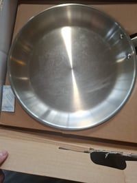 Sada nerezových panvíc Tefal Virtuoso E492S2, 2 ks, 24 cm a 28 cm, indukčná, vhodná do rúry do 250 °C, dno Thermo-Fusion 2