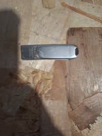 Stick USB SanDisk Ultra Dual Drive Luxe 256 GB, USB-C și USB-A, viteză de citire 400 MB/s, prezintă urme vizibile de utilizare (stare: vezi poza 2) 3