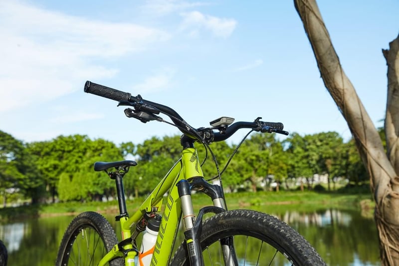 Corki MTB Kormány 31.8mm - Alumínium Könnyű Kerékpár Kormány 720/780mm - Fekete/Szivárvány Riser Bar Hegyikerékpárhoz, Országúti Biciklihez