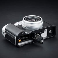 Fujifilm X100V/X100F fémmarkolat - Arca Swiss kompatibilis, gyorscserélhető L-alakú kameragrip 2