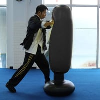 Everlast 160cm-es Felfújható Boxzsák, Szabadon Álló PVC Edzőtorony Felnőtteknek és Tiniknek - Fekete 3