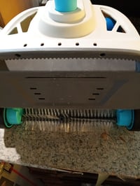 Robot automat pentru curățarea piscinei Intex ZX300 - pentru curățarea fundului și a pereților, recipient de 1,8 litri, stare utilizată 3