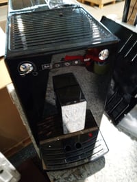 Espressor automat Melitta Caffeo Solo E950-201 cu râșniță încorporată, distribuitor reglabil, 15 bari, 1400W, negru, mod 1-2 cești 2