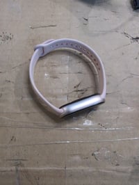 Xiaomi Smart Band 10 pametna narukvica, 1,72" AMOLED zaslon, 150+ — neispravno, za dijelove: zaslon ne reagira na dodir (stanje: vidi 2. sliku) 2