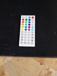 PSTAR RGB LED traka s daljinskim upravljačem s 44 tipke, za kontrolu USB RGB LED traka, sa sinkronizacijom s glazbom i funkcijom timera, za kućnu upotrebu 2