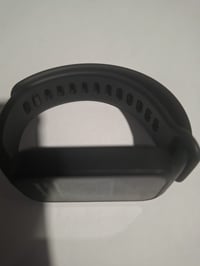 Xiaomi Smart Band 9 Active pametna narukvica u crnoj boji, s mjeračem pulsa, AMOLED zaslonom, vodootporna, rabljeno stanje 4